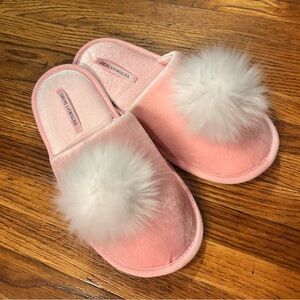 Victoria's Secret Pink Slippers